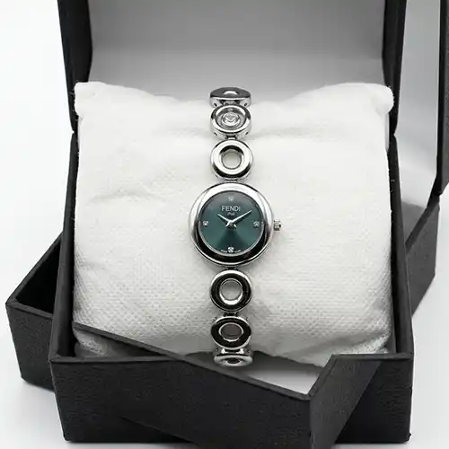 FENDI SILVER WATCH - Image 2