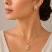 NECKCHAIN AND TOPS SET