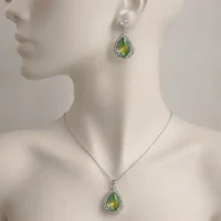 NECKCHAIN AND TOPS SET